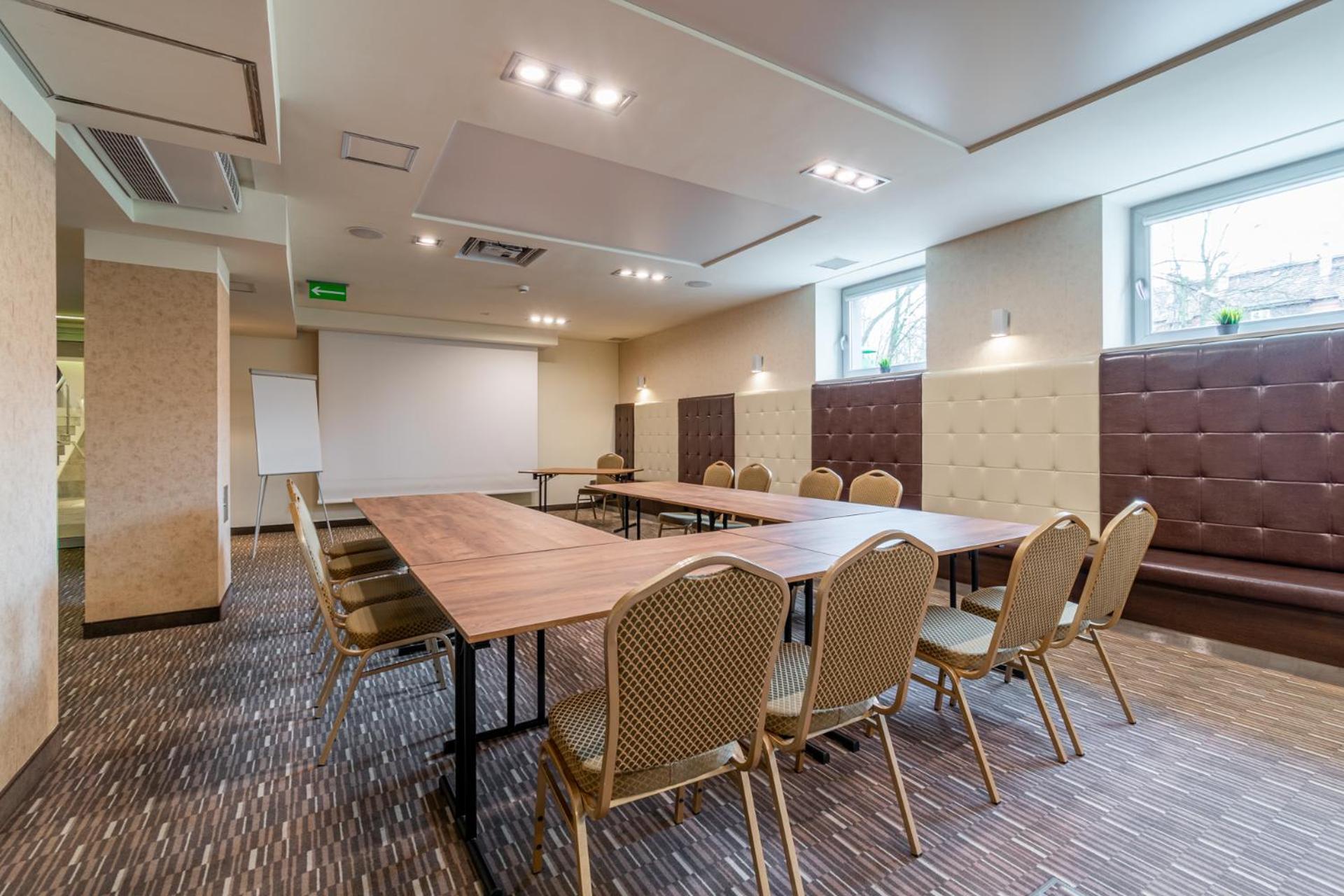 Hotel Diament Zabrze - Gliwice מראה חיצוני תמונה