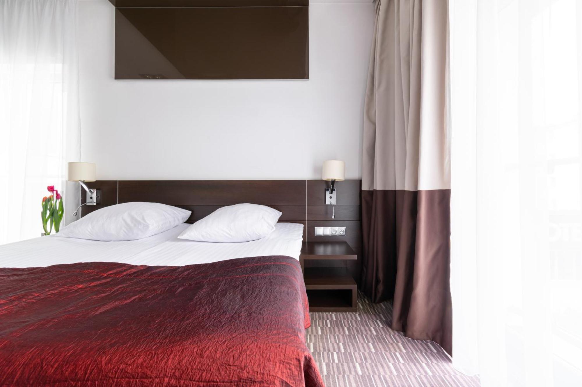 Hotel Diament Zabrze - Gliwice מראה חיצוני תמונה