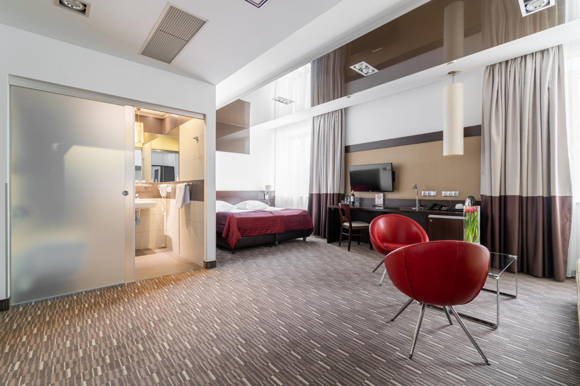 Hotel Diament Zabrze - Gliwice מראה חיצוני תמונה