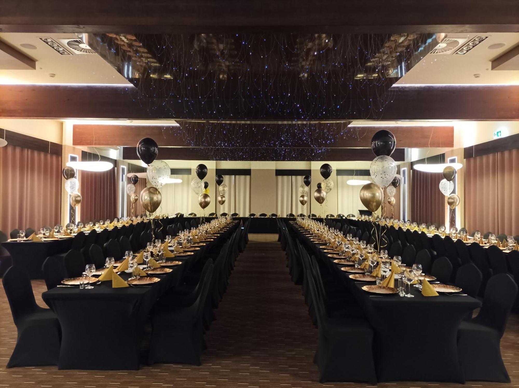 Hotel Diament Zabrze - Gliwice מראה חיצוני תמונה