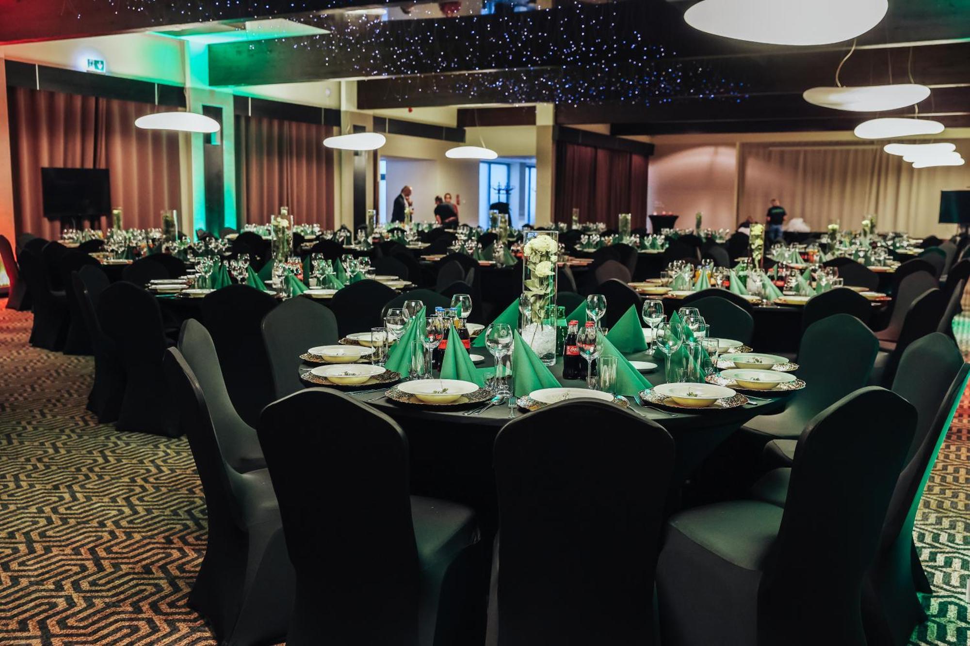 Hotel Diament Zabrze - Gliwice מראה חיצוני תמונה
